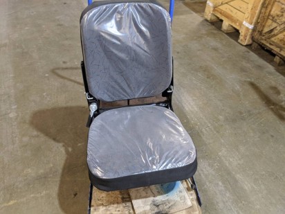 Кресло водителя низкое на КАМАЗ за 19000 рублей в магазине remzapchasti.ru 5320-6810010 Н №47